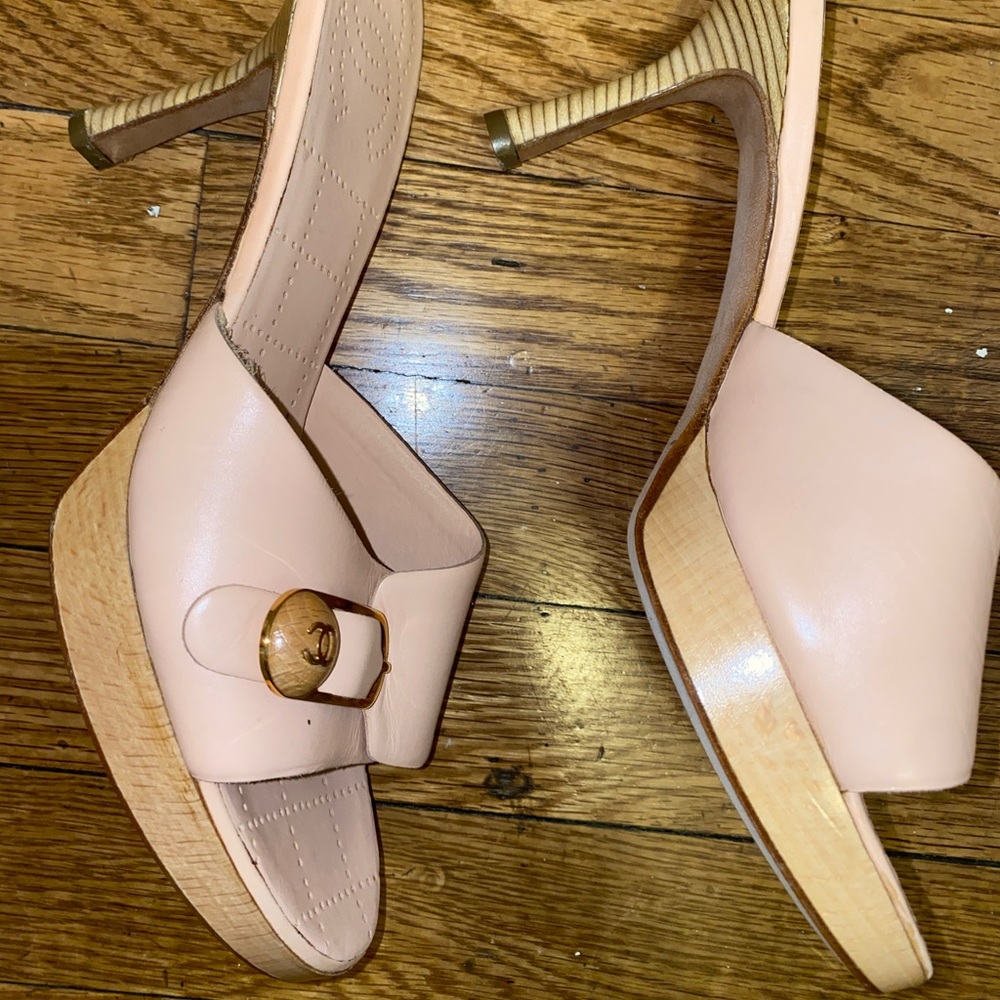 Chanel sandal heels - Picture 3 of 5